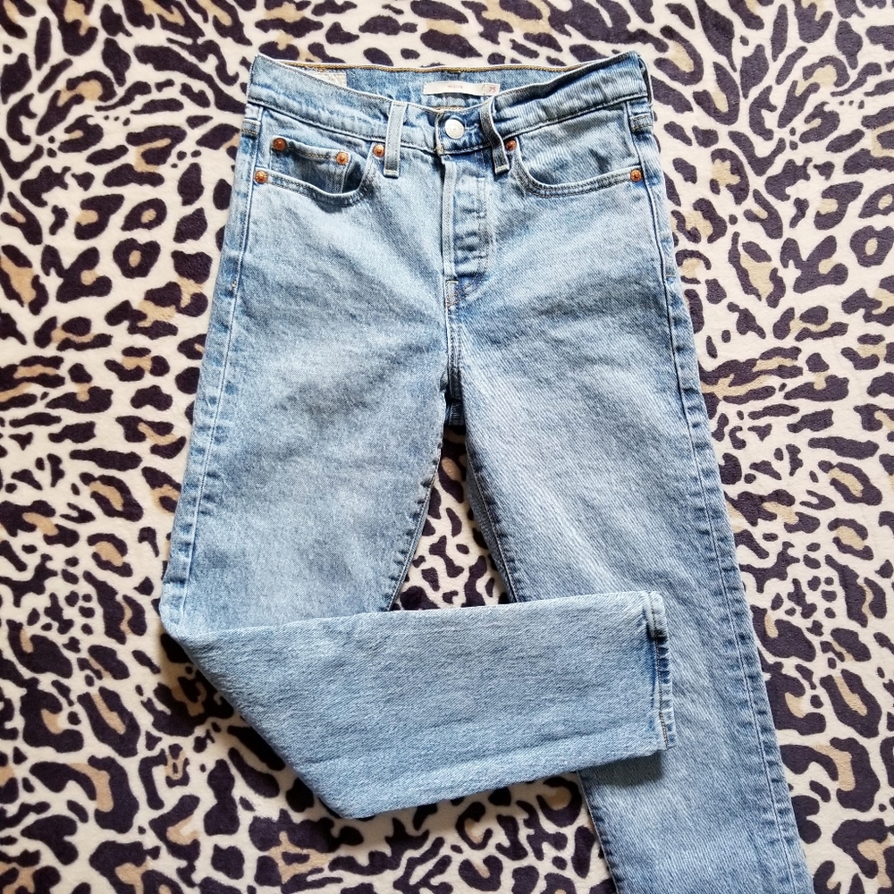 Levi's Wedgie Fit Jean in Tango Light